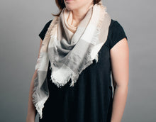Load image into Gallery viewer, Checkered Scarf
